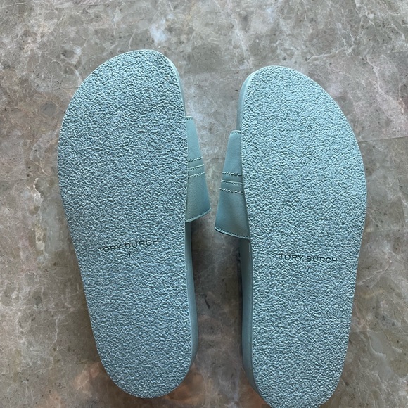 Tory Burch sandels size 7 new - Picture 3 of 3